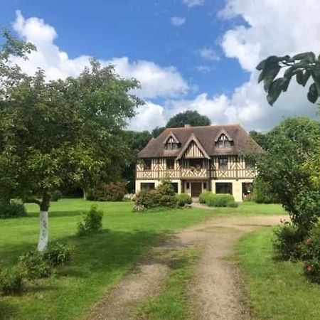 Manoir Melphil Bed and Breakfast Saint-Étienne-la-Thillaye Eksteriør billede