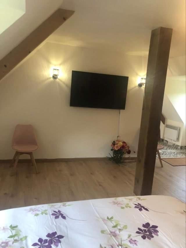 Manoir Melphil Bed and Breakfast Saint-Étienne-la-Thillaye Eksteriør billede
