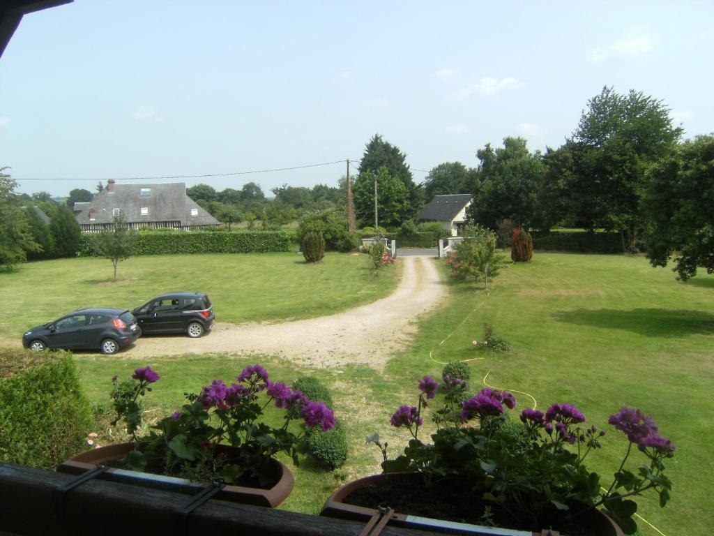 Manoir Melphil Bed and Breakfast Saint-Étienne-la-Thillaye Eksteriør billede